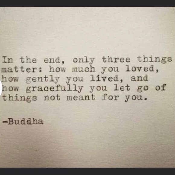 Welcome to my closet π Bundle & Save - Picture 1 of 6